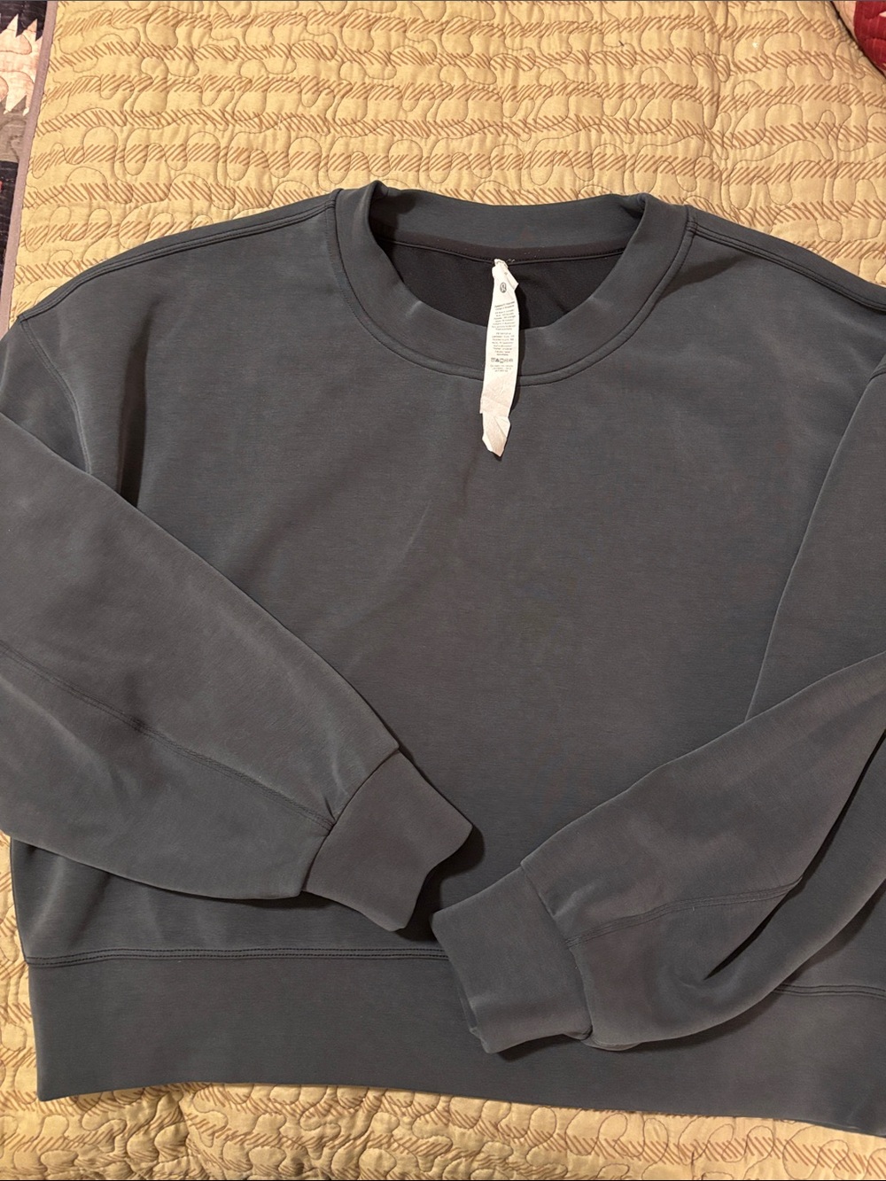 Lululemon Softstreme Perfectly Oversized Cropped Crew - Gray, Size 8